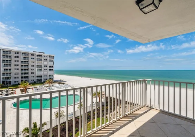 3443-gulf-shore-blvd-n-403-naples-fl-34103/hzid_4eb7e097