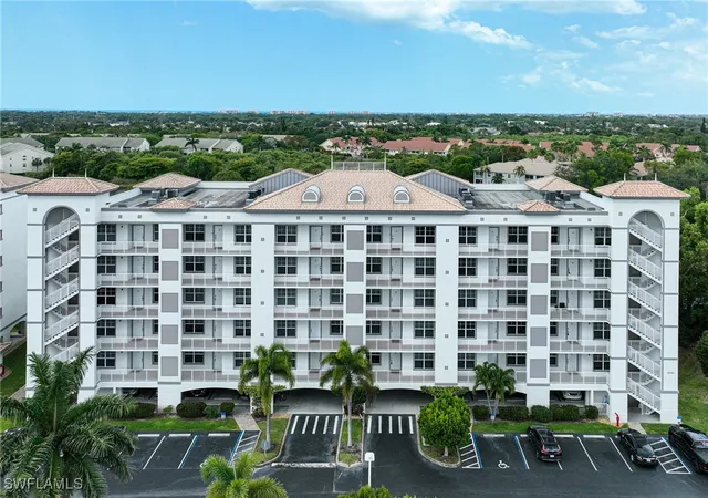 28700-trails-edge-blvd-404-bonita-springs-fl-34134/hzid_dfbf39e4