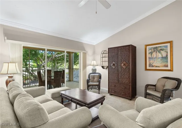 5817-glencove-dr-405-naples-fl-34108/hzid_ce00fedf