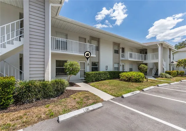 1350-churchill-cir-l102-naples-fl-34116/hzid_7f493b46