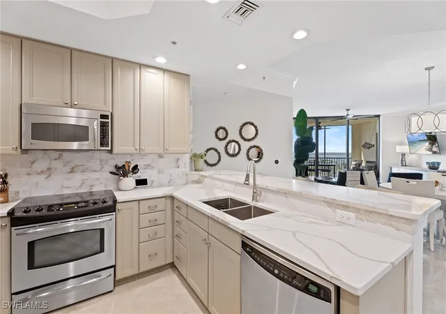 5793-cape-harbour-dr-1111-cape-coral-fl-33914/hzid_6ec515ec