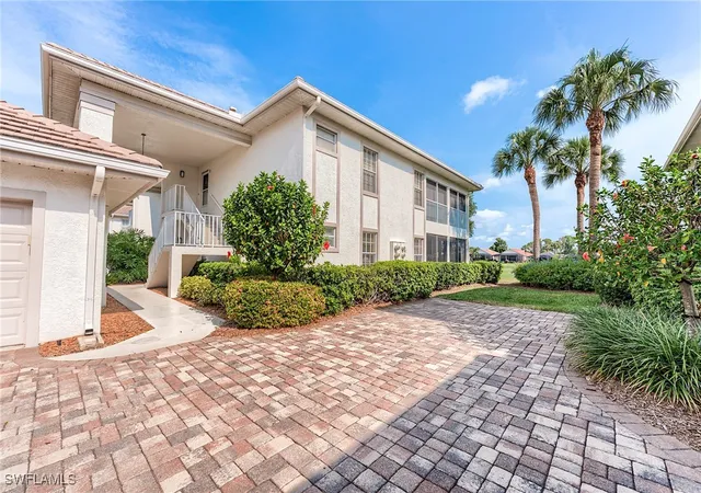 8371-grand-palm-dr-4-estero-fl-33967/hzid_404981d6