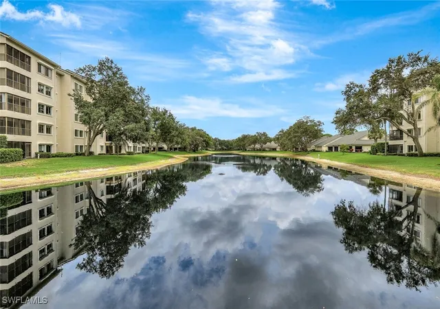 900-arbor-lake-dr-207-naples-fl-34110/hzid_c12174f9