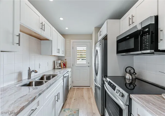1021-3rd-st-s-110-naples-fl-34102/hzid_b881a51a