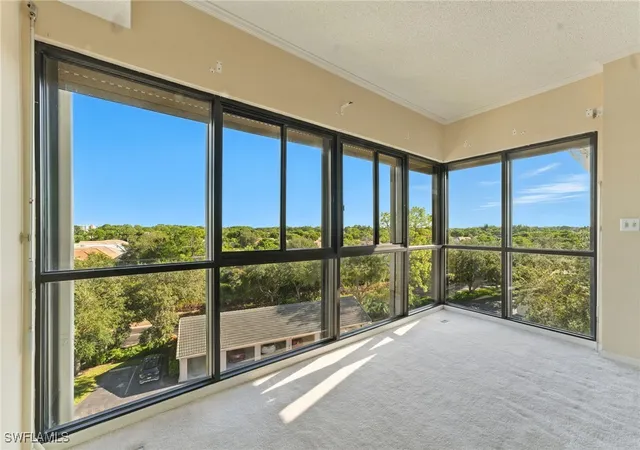 900-arbor-lake-dr-9-501-naples-fl-34110/hzid_928e9f2b