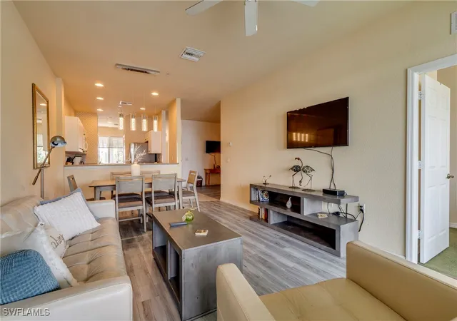 7930-mahogany-run-ln-824-naples-fl-34113/hzid_be2af6cc