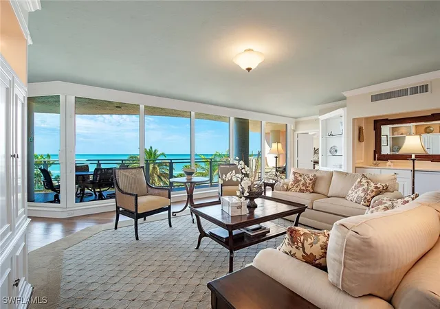 8231-bay-colony-dr-403-naples-fl-34108/hzid_a47a80ec