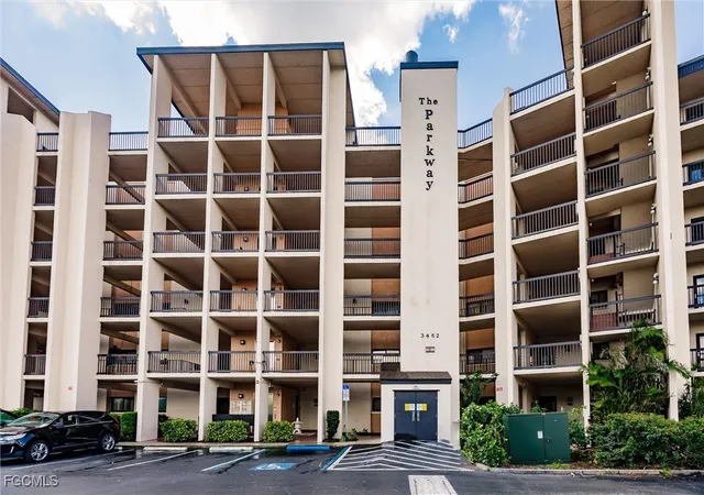 3462-hancock-bridge-pkwy-224-north-fort-myers-fl-33903/hzid_f4b713ff