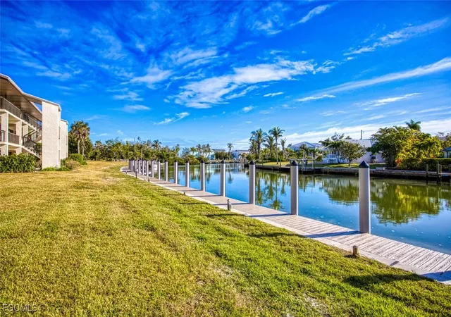 1250-tennisplace-ct-c31-sanibel-fl-33957/hzid_f2631da4