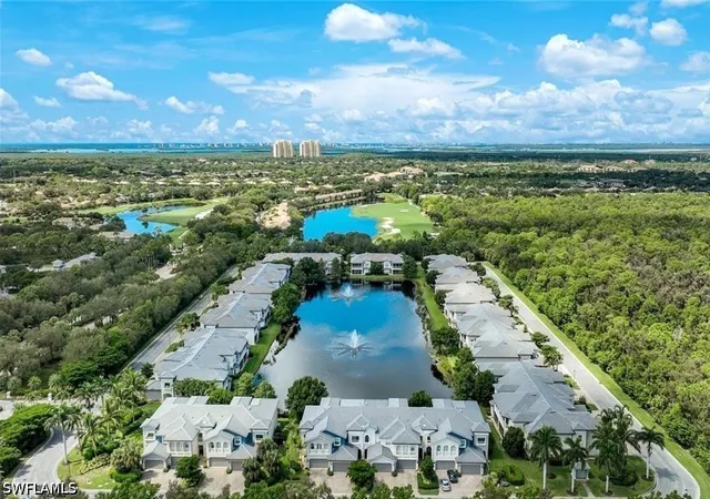 3530-lansing-loop-202-estero-fl-33928/hzid_0e392dda