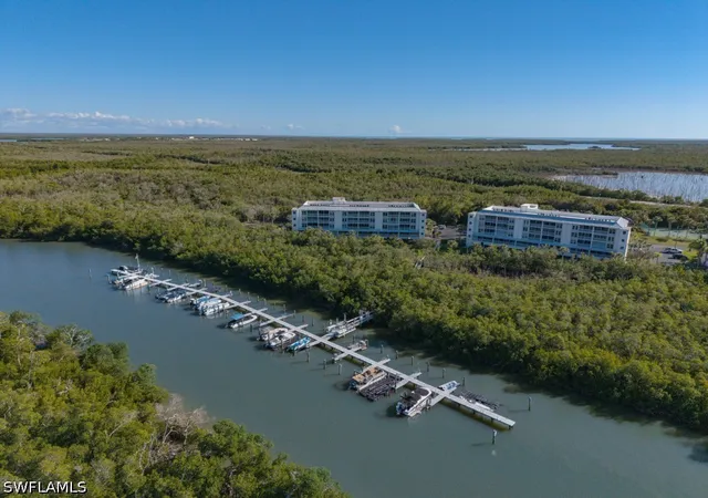 200-stevens-landing-dr-b305-marco-island-fl-34145/hzid_af9424d6