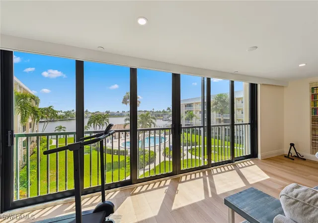 3000-gulf-shore-blvd-n-307-naples-fl-34103/hzid_31e73cd6