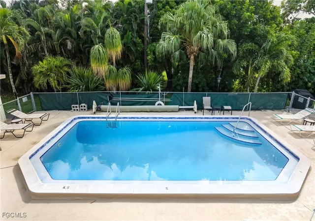 4931-vincennes-ct-6-cape-coral-fl-33904/hzid_a30263f6