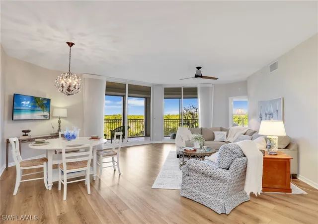 1001-arbor-lake-dr-102-naples-fl-34110/hzid_8e444e12