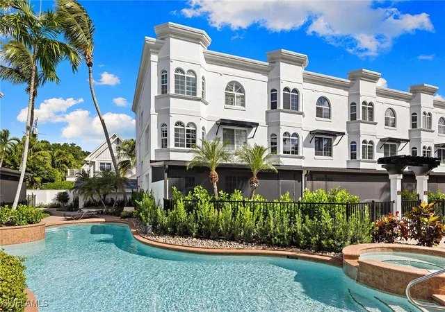 417-4th-ave-s-301-naples-fl-34102/hzid_95403d60