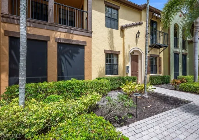 8945-malibu-st-204-naples-fl-34113/hzid_25491392