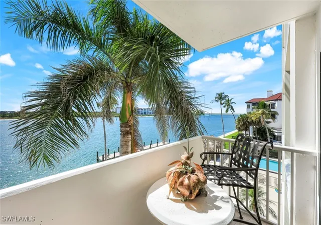60-pelican-st-w-407-naples-fl-34113/hzid_613839d3