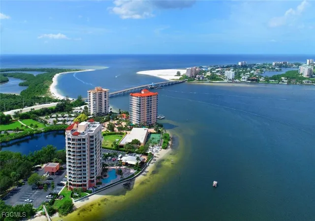 8771-estero-blvd-301-fort-myers-beach-fl-33931/hzid_caac1d0e