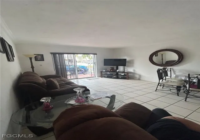 1225-w-35th-street-14a-hialeah-fl-33012/hzid_e0beb10b