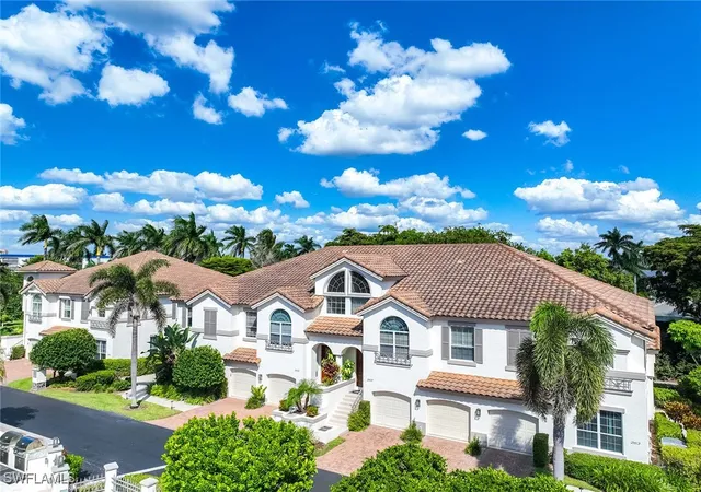 265-colonade-cir-2703-naples-fl-34103/hzid_4b5af65a