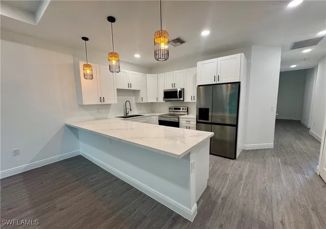 17544-dumont-dr-546-fort-myers-fl-33967/hzid_1ae677d9