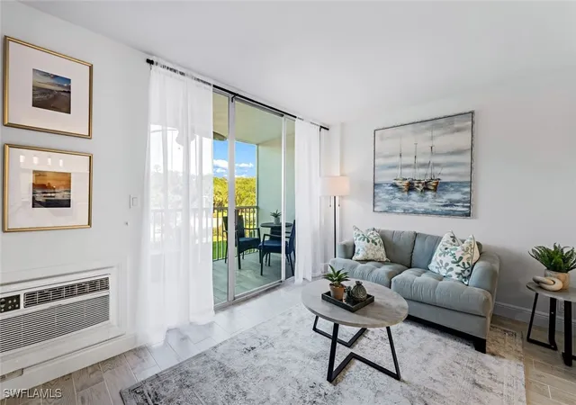 5-bluebill-ave-205-naples-fl-34108/hzid_8e2e8f95