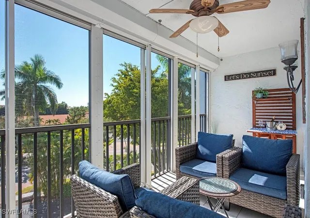 555-park-shore-dr-b411-naples-fl-34103/hzid_c566d7b4