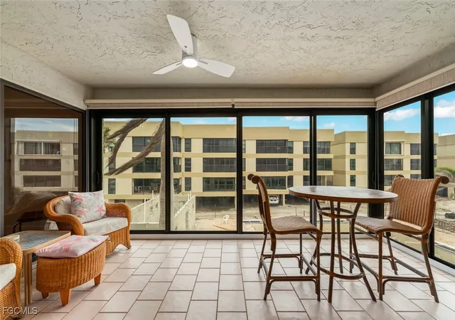 2721-w-gulf-dr-212-sanibel-fl-33957/hzid_4f2f010e