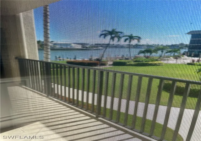 3200-gulf-shore-blvd-n-204-naples-fl-34103/hzid_1bf6672f