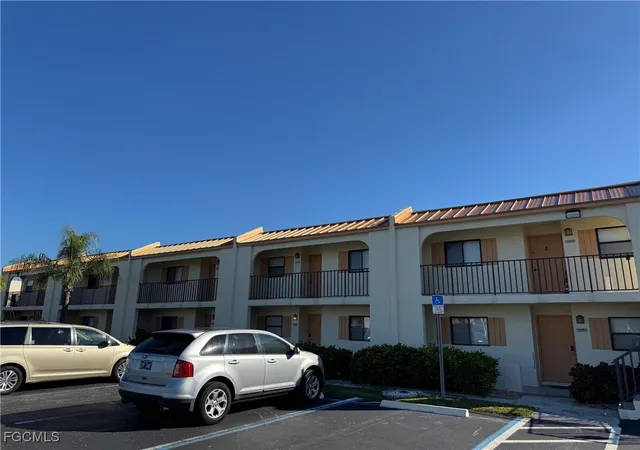 16340-dublin-cir-204-fort-myers-fl-33908/hzid_1e0ebc0b