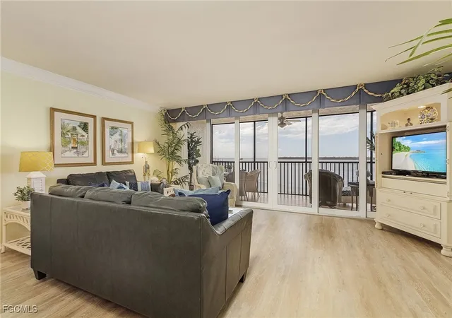 17080-harbour-point-dr-213-fort-myers-fl-33908/hzid_54cd42e9