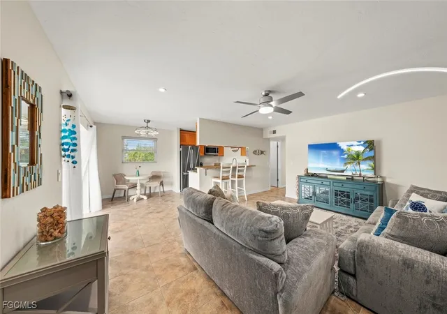 601-periwinkle-way-d5-sanibel-fl-33957/hzid_1fd96226
