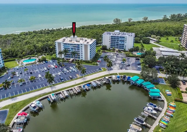 3-bluebill-ave-405-naples-fl-34108/hzid_89f95380