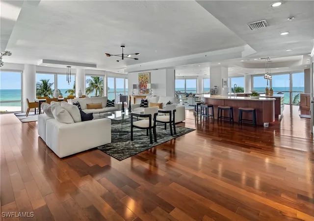 4601-gulf-shore-blvd-n-3-naples-fl-34103/hzid_a7e78e3e