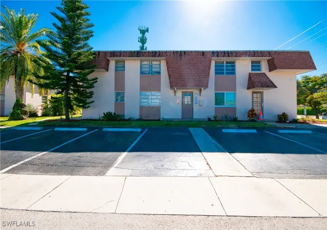 457-tallwood-st-108-marco-island-fl-34145/hzid_65d60c53
