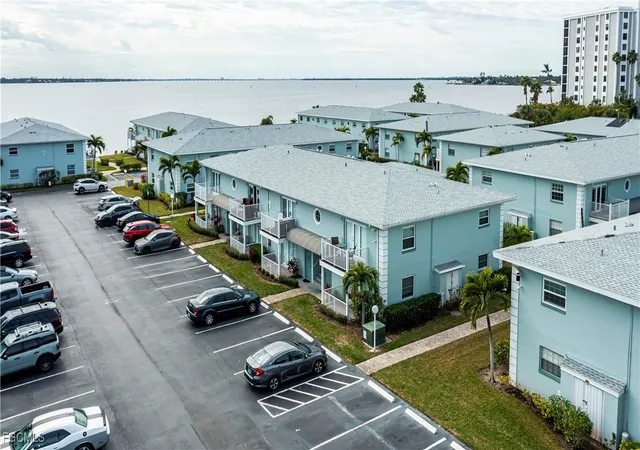 3324-n-key-dr-8-north-fort-myers-fl-33903/hzid_fe426c3d