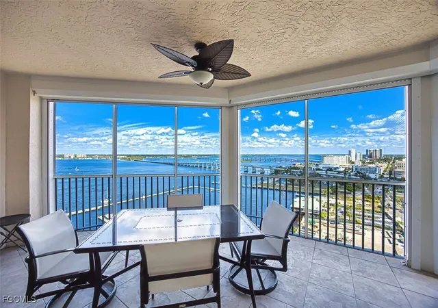 2090-w-first-st-1810-fort-myers-fl-33901/hzid_c1260bef