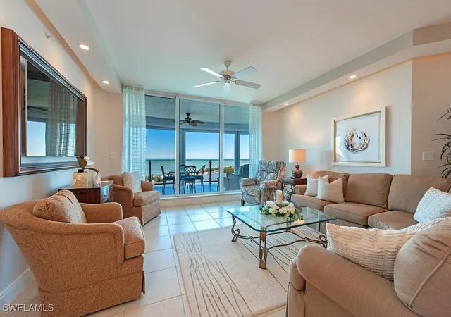 60-seagate-dr-1205-naples-fl-34103/hzid_cb714906