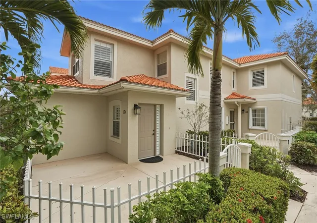 7680-oleander-gate-dr-j202-naples-fl-34109/hzid_3ada1a61