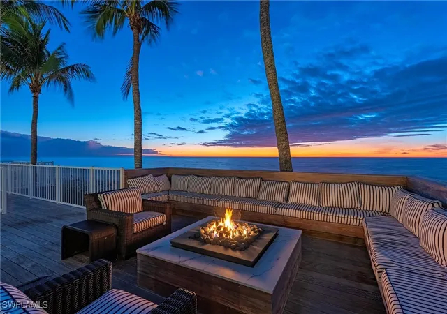 3377-gulf-shore-blvd-n-2a-naples-fl-34103/hzid_a056f9ad