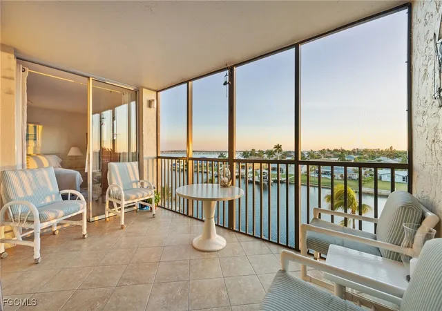 4260-se-20th-pl-502-cape-coral-fl-33904/hzid_a44cab3e