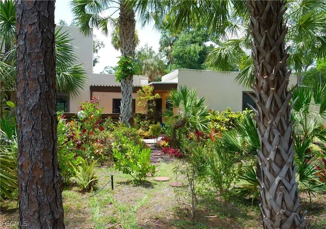 112-pinebrook-dr-fort-myers-fl-33907/hzid_7a2302cb