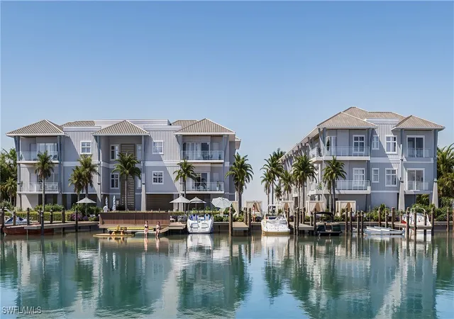 1624-gulf-shore-blvd-n-202-naples-fl-34102/hzid_8790fe3e