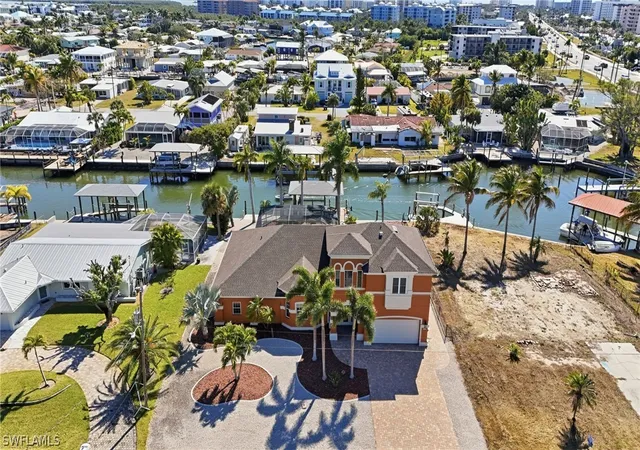 132-egret-st-fort-myers-beach-fl-33931/hzid_6510e9a7