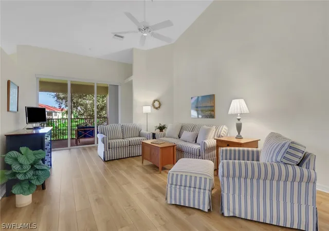 605-lalique-cir-805-naples-fl-34119/hzid_142648fd