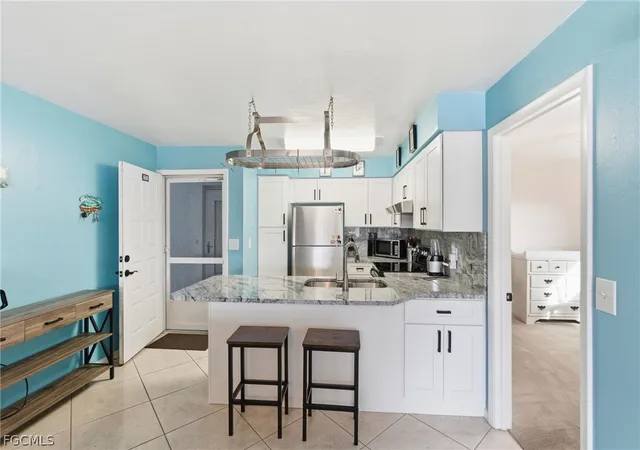 1100-pondella-rd-610-cape-coral-fl-33909/hzid_255d89a9