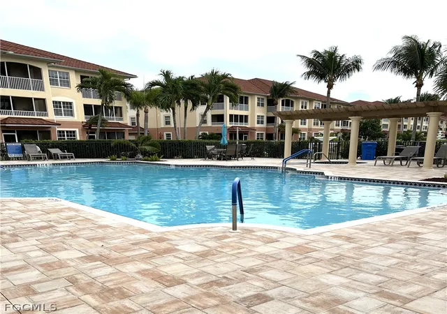 1137-van-loon-cmns-cir-202-cape-coral-fl-33909/hzid_fec387d6
