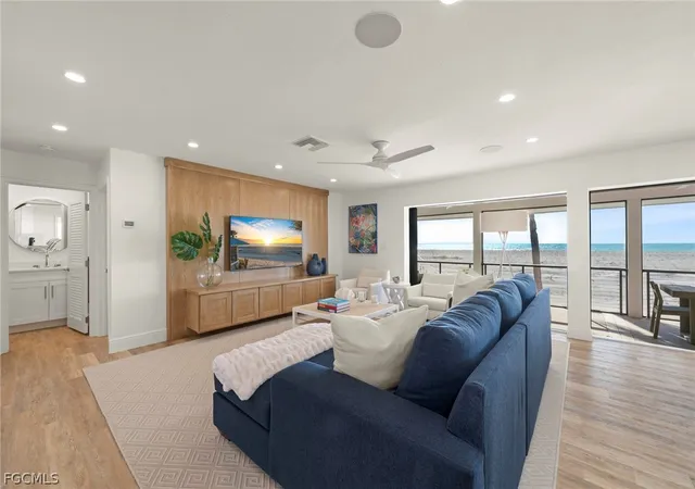19-beach-homes-captiva-fl-33924/hzid_21e8c5ed