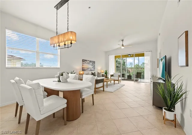 6820-sterling-greens-pl-401-naples-fl-34104/hzid_e4e20e31