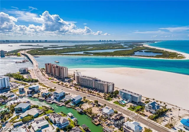 8350-estero-blvd-322-fort-myers-beach-fl-33931/hzid_7567997f